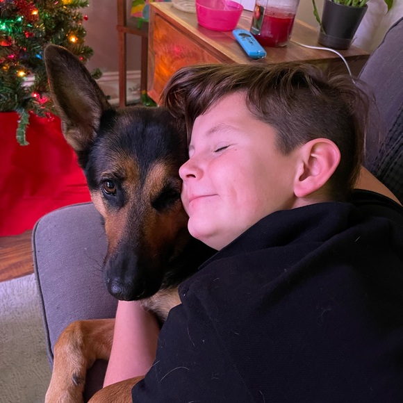 Meet your Posher, Danielle - Picture 12 of 12